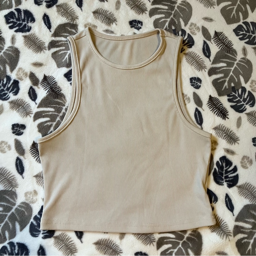 SHEIN EZwear Solid Crop Tank Top beige